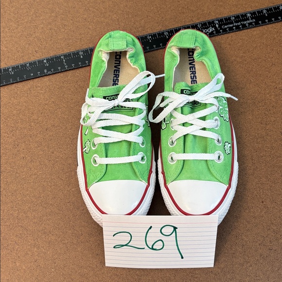 Converse Green Sneakers with White Accents - Picture 10 of 10
